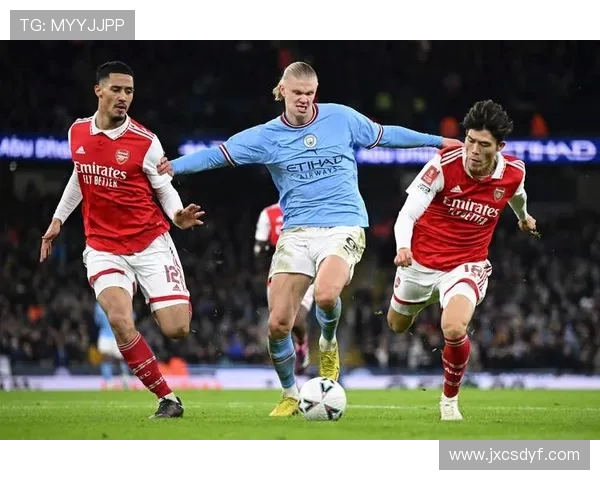 英超焦点战上半场哈兰德早早破门曼城暂时领先阿森纳一球 英超焦点战上半场哈兰德早早破门曼城暂时领先阿森纳一球