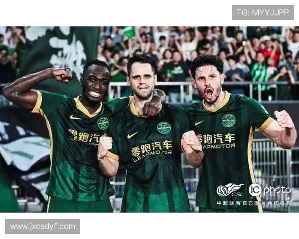 亚戈头槌闪击破门弗兰克替补建功浙江队主场两球完胜津门虎 亚戈头槌闪击破门弗兰克替补建功浙江队主场两球完胜津门虎